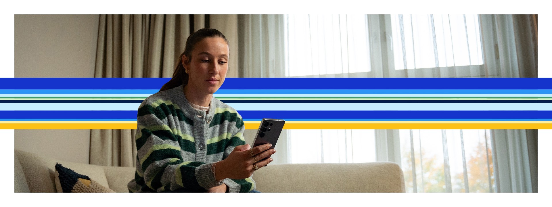 suzanne schulting on mobile winter olympics beams