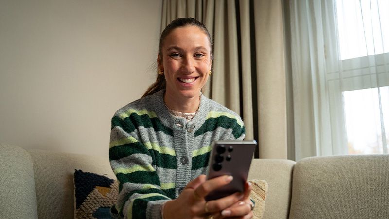 suzanne schulting and mobile